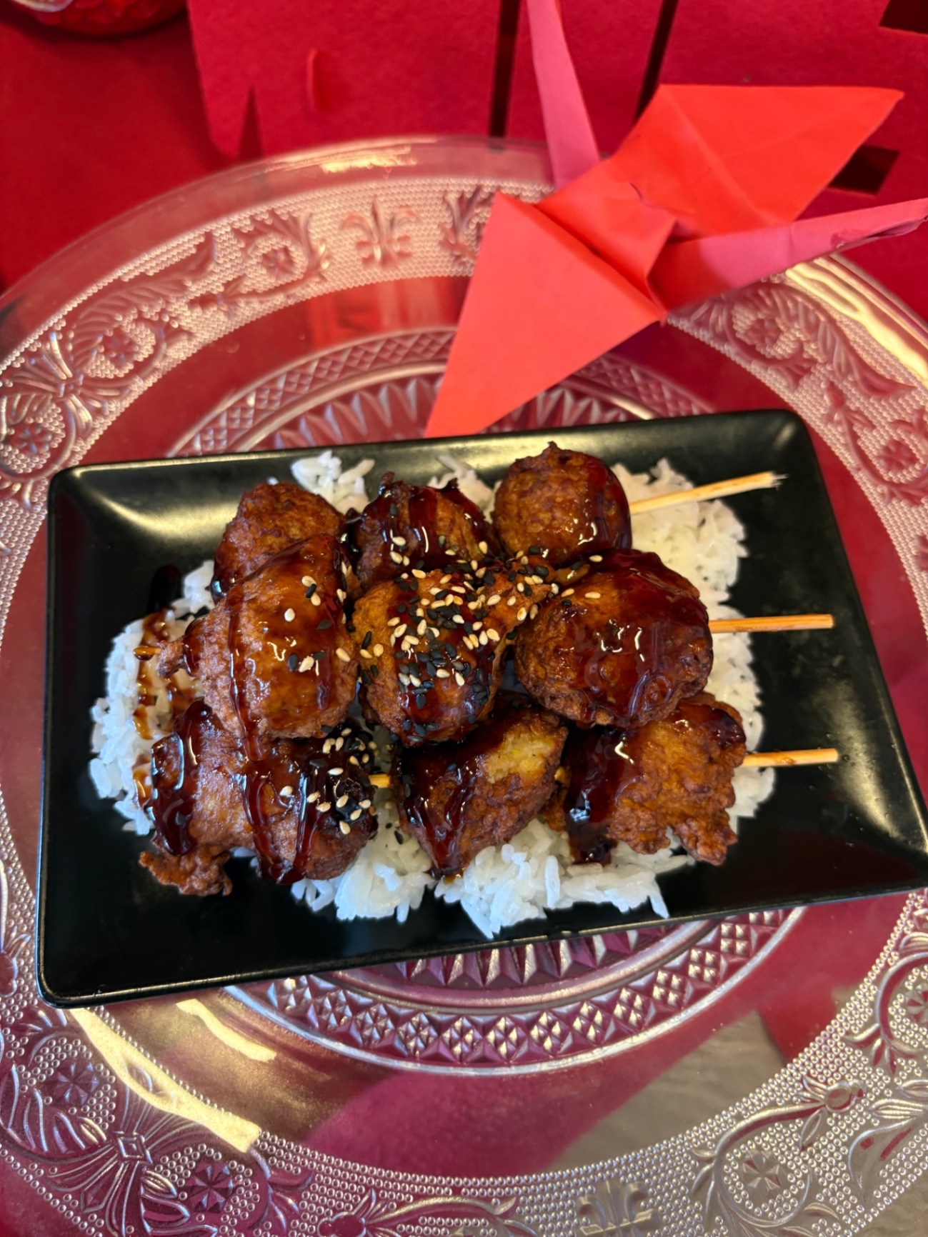 Brochettes (3 pièces) sur lit de riz