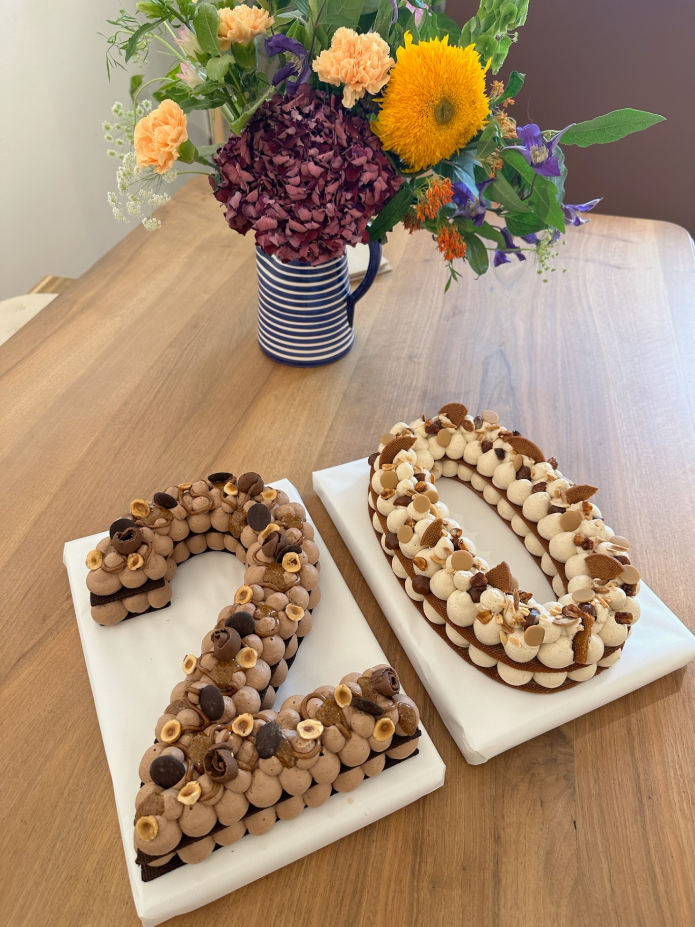 Number & Letter Cakes